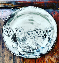 Load image into Gallery viewer, Barn Owl Plate - 8 inches