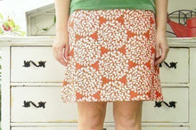 Load image into Gallery viewer, Simple Sunday Skirt Instructions PDF  ----- Easy 1 Hour Skirt Instructions ----- Elastic or Drawstring Waist ---- For ALL SIZES